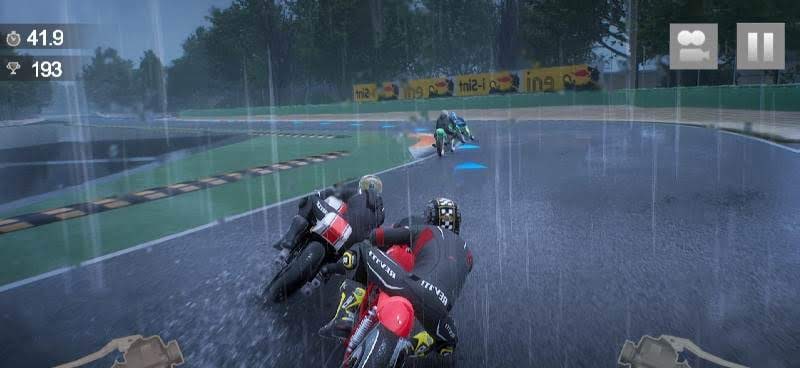 Crazy Motorcycle Racing screenshot 4